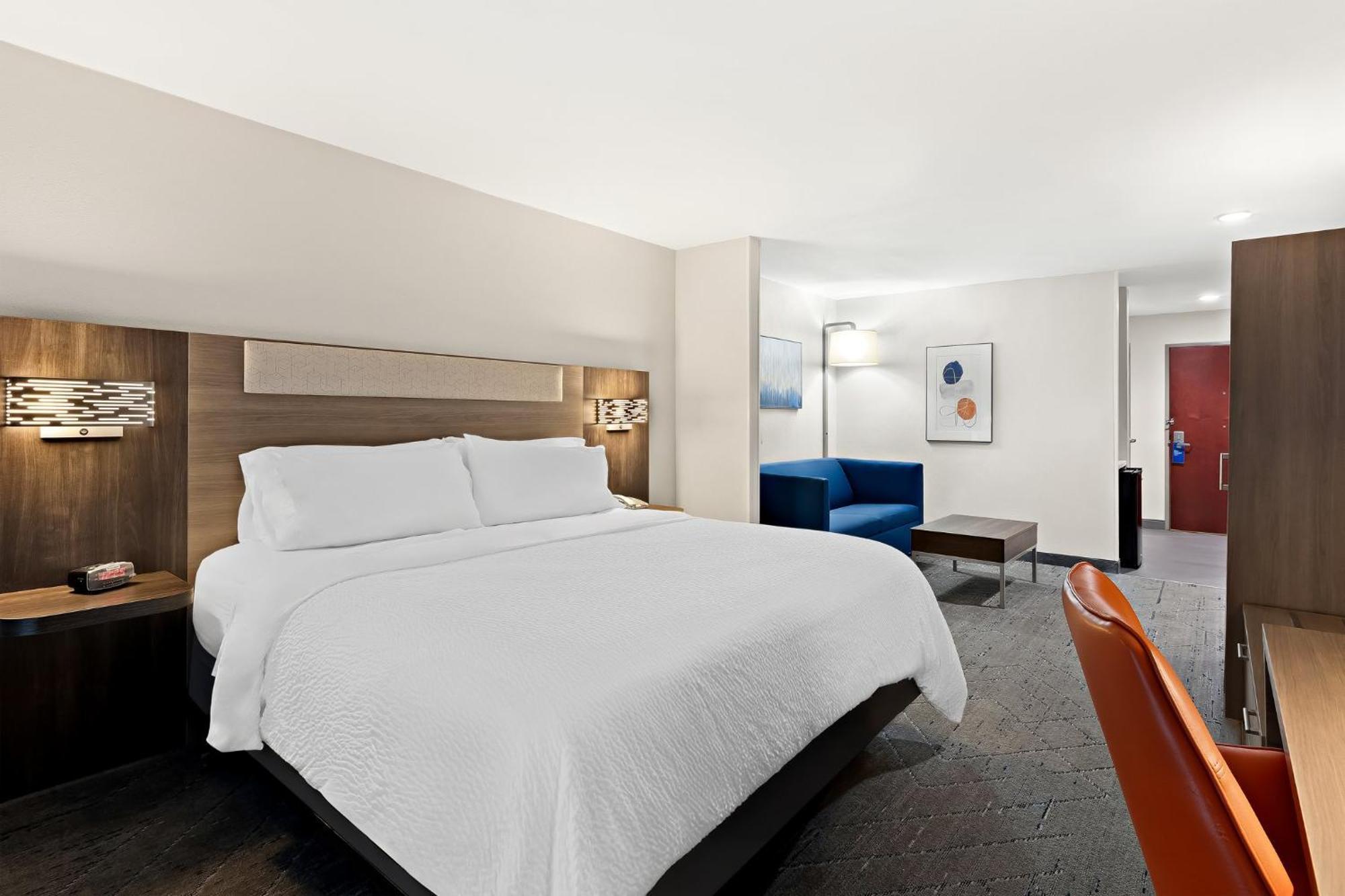 Holiday Inn Express & Suites Perry By Ihg Exterior photo